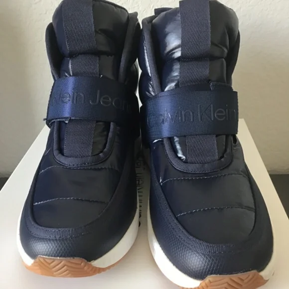 CALVIN KLEIN JEANS Women's Mabon Nylon High Top Sneakers, size 9.5